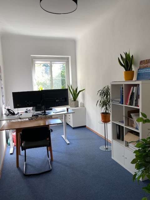 Büro 2